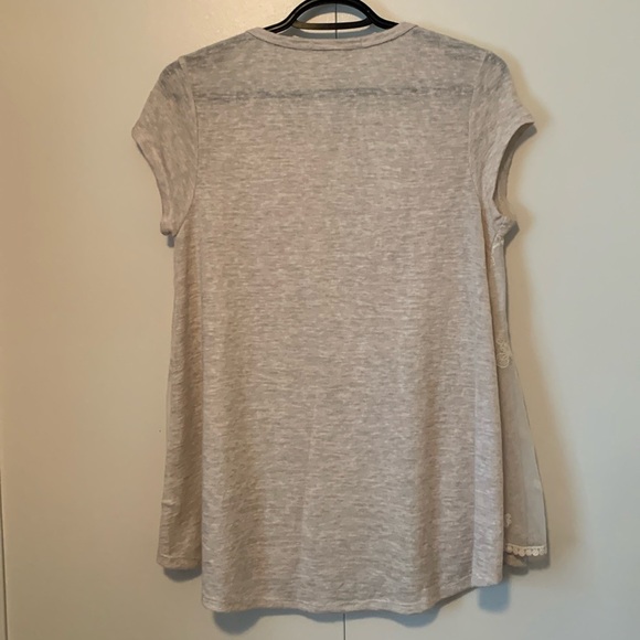 Rewind 2 Layer Floral Lace Cream Blouse Size Large - Picture 4 of 6